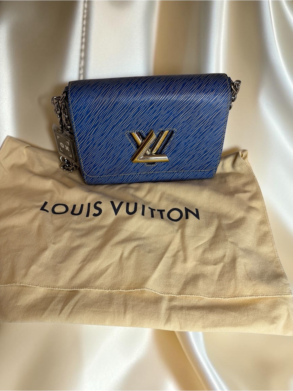Louis Vuitton Blue Epi Twist-Lock Chain Shoulder Bag with Silver Hardware